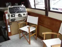 Trojan 323 Flybridge