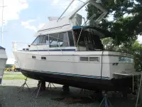 Bayliner 3218 Flybridge Motoryacht 