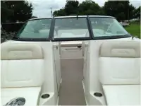 Sea Ray 220 Bowrider 