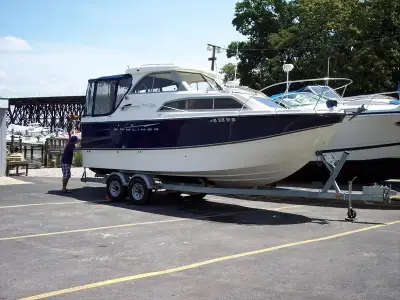 Bayliner 246 Discovery 