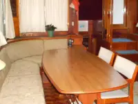 Grand Banks Motor Yacht 