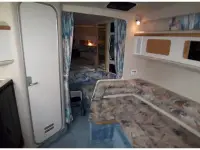 Sea Ray Sundancer 330 