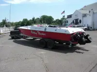 Superboat tempest