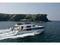Fountaine Pajot Cumberland 47 LC Long Range Cruiser