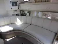 Sea Ray Express Cruiser 370 