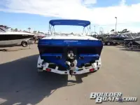23XS Bowrider Cuddy 23 