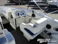 23XS Bowrider Cuddy 23 