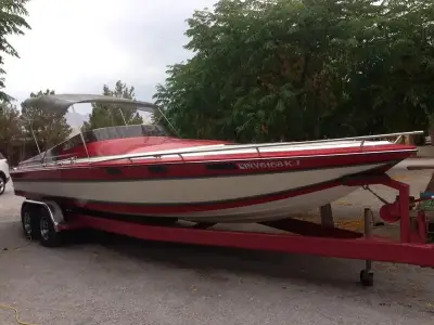 PLEASURE BOAT 26 