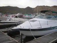Seaswirl 250 aft cabin