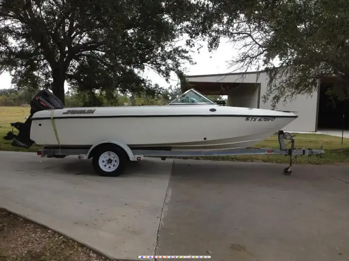 1999 Javelin Fish N Ski powerboat for sale in Texas
