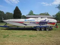 American Offshore 3100 Catamaran 