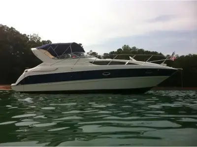 Bayliner 305 