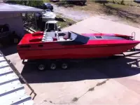 Chris Craft cat 