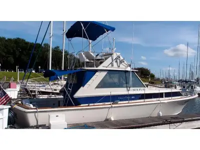Chris Craft 38 Commander 