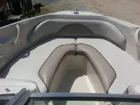 Sea Ray Bow Rider 