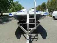 Carrera 257 Effect X  Open Bow Deck Boat 