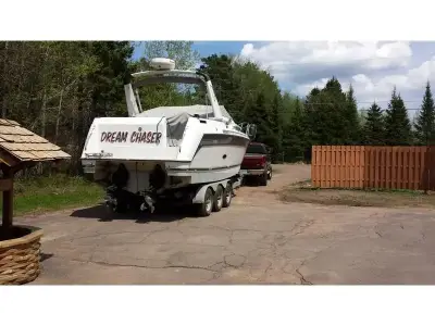 Regal Commodore 265  weekend cruiser 