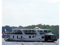 Stardust HOUSEBOAT 