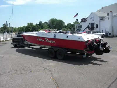 Superboat Tempest 