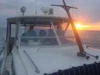 Hatteras tri cabin