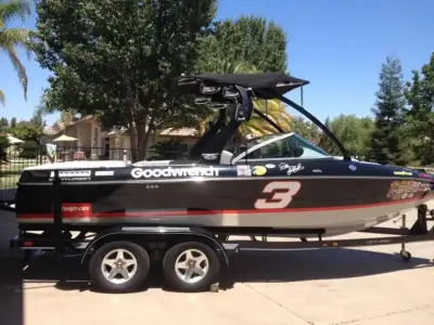 Centurion Cyclone Storm Nascar Edition