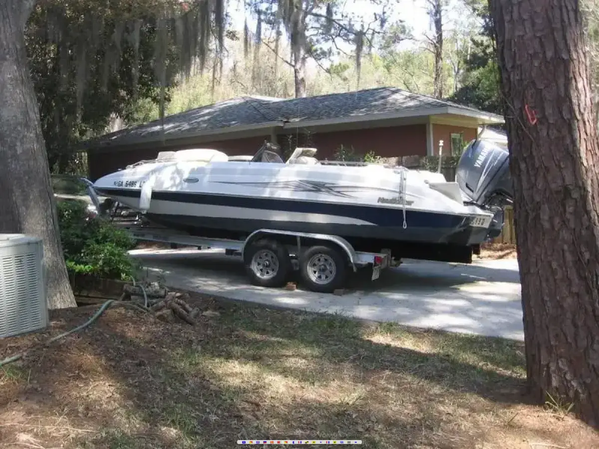 NauticStar Sport Deck 210 