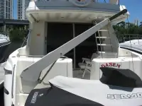 Maxum 4600 SCB HYDRAULIC LIFT 