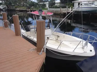 Mako 221 
