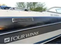 Four Winns HORIZON 220