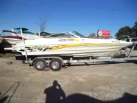 Caravelle 232 Interceptor Open Bow 