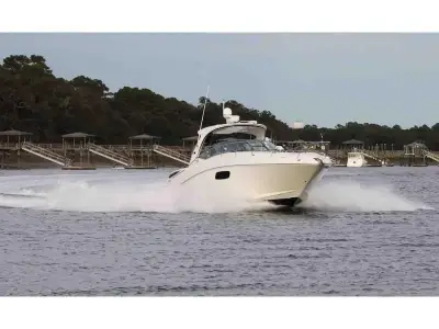 Sea Ray Sundancer 350 Sundancer