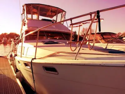 Bayliner 3818 