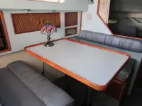 Sea Ray Sundancer 300 
