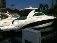 Maxum 42 SCR Sport Yacht 