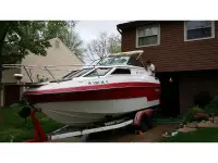 Sea Sprite 225 Cuddy Cabin Cruiser 