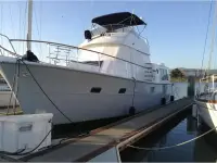 Hatteras LRC 