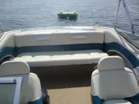 Crownline Bowrider 