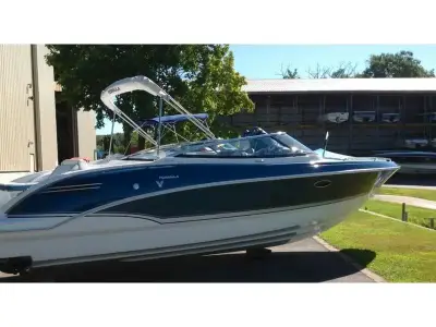 Formula Bow rider 