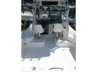 Trophy 2352 Walkaround 