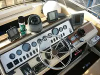 Chris Craft 315 Commander