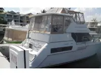 Carver 355 aft cabin