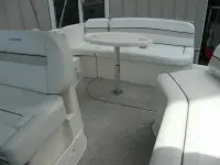 Rinker 250 Express 