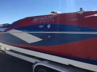 Magic Deckboat 28 