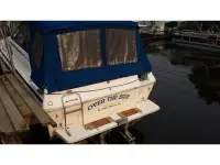 Sea Ray Sundancer 