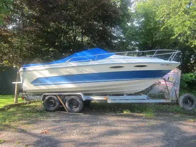 Sea Ray 2100 CUDDY CABIN 