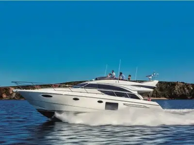 Princess 60  Flybridge Fractional 