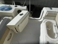 Sea Chaser 24 HFC Center Console