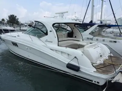 Sea Ray Sundancer 