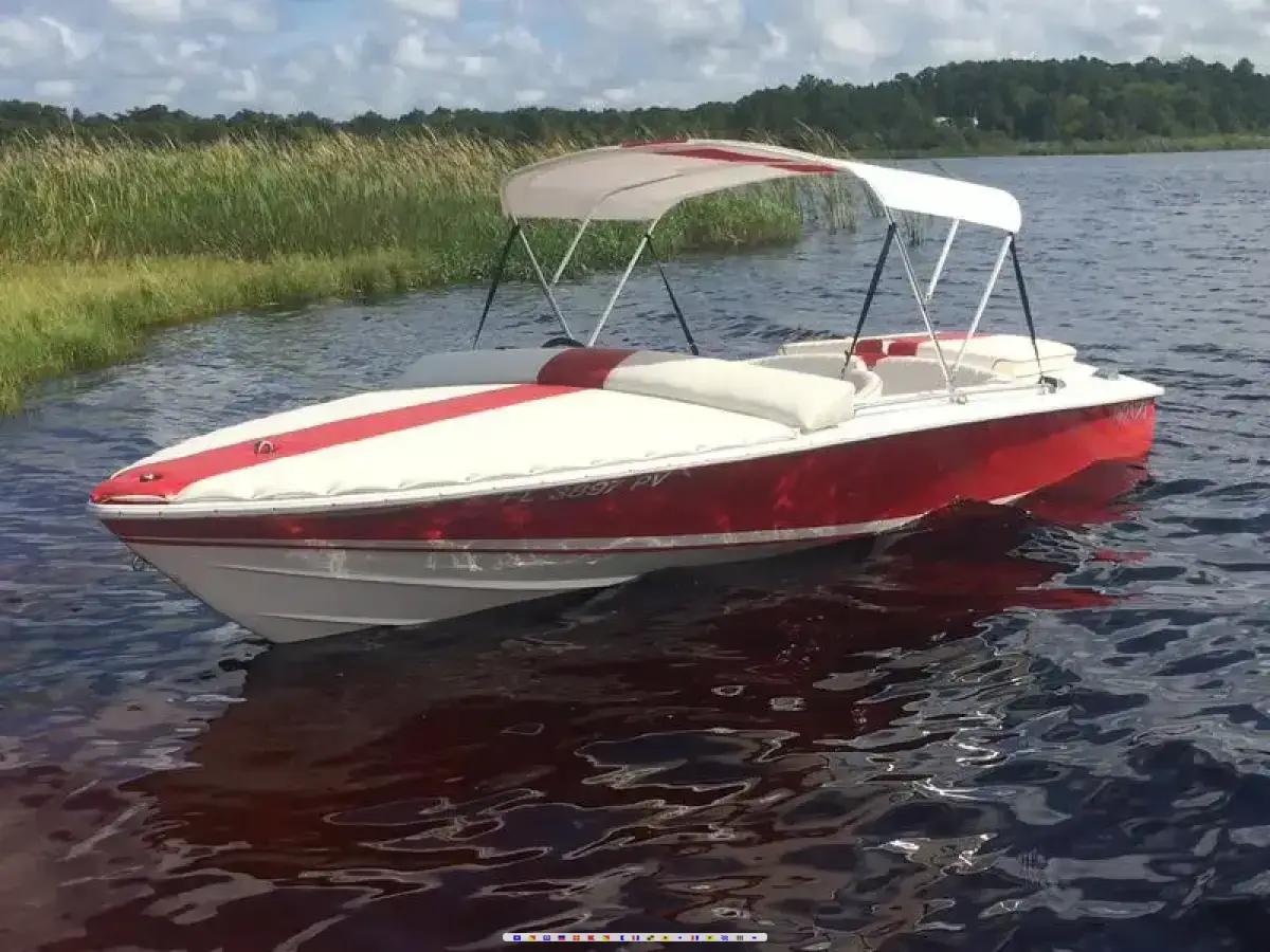 Donzi Classic 2 plus 3 