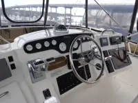 Silverton 442 Cockpit Motor Yacht 